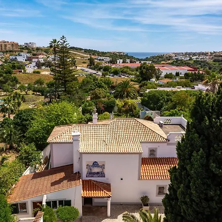 Casa Madeira, With Salt-water Pool And Sauna Villa *