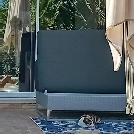 Casa Madeira, Boutique Villa Lagos