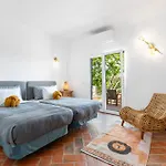 Casa Madeira, With Salt-water Pool And Sauna Βίλα *