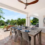 Casa Madeira, With Salt-water Pool And Sauna * Lagos