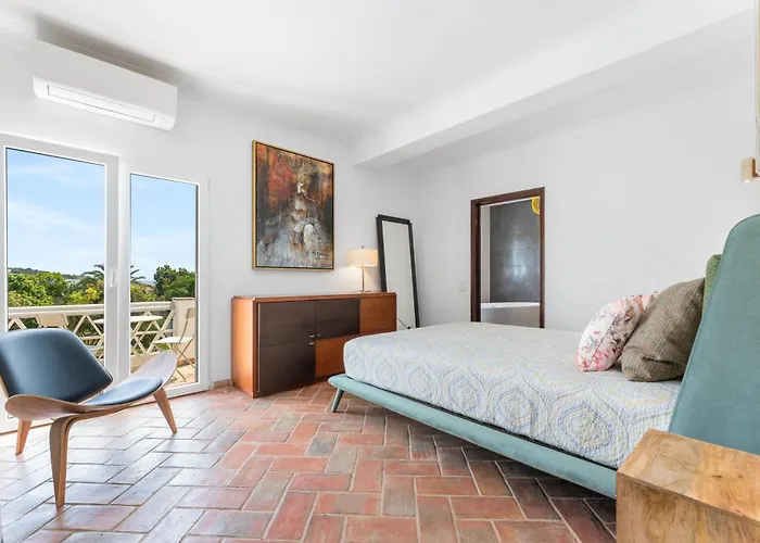 Casa Madeira, With Salt-water Pool And Sauna