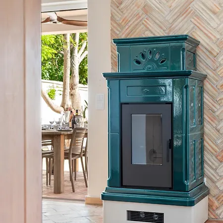 Casa Madeira, Boutique Villa Lagos