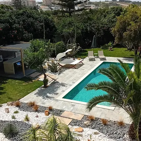 Casa Madeira, Boutique * Лагуш