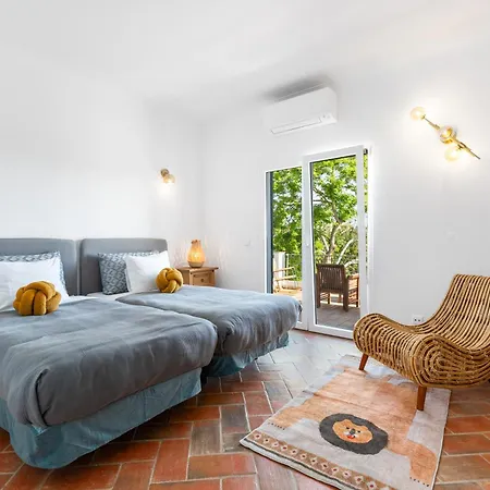Casa Madeira, With Salt-water Pool And Sauna Villa *