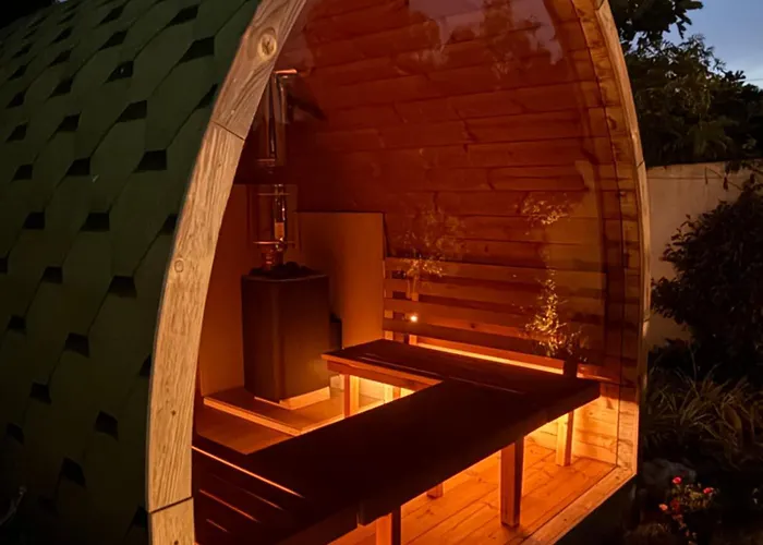 Casa Madeira, With Salt-water Pool And Sauna Lagos