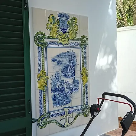 Casa Madeira, With Optional Heated Salt-water Pool And Sauna 拉哥斯